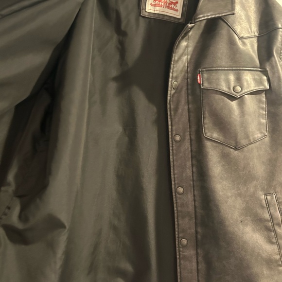 Levi’s Men's chocolate brown leather looking Jacket. Very soft. - Picture 2 of 11